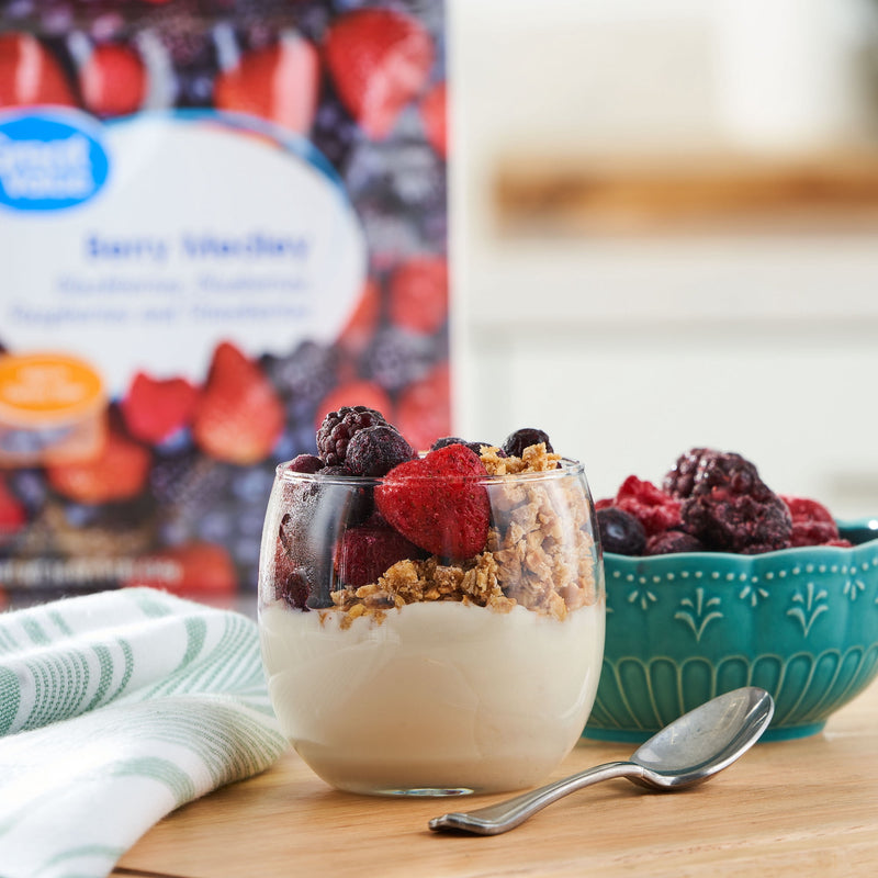 Great Value Frozen Whole Berry Medley, 16 oz — photo 2