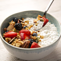 Daisy Cottage Cheese with Pineapple, 4% Milkfat, 6 oz Cup (Refrigerated) – 14g of Protein per Serving — photo 4