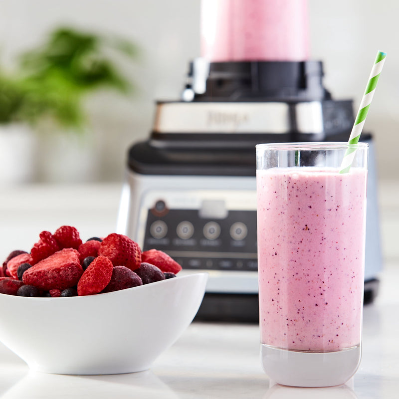 Great Value High in Antioxidant Fruit Blend, 40 oz (Frozen) — photo 8