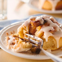 Pillsbury Flaky Grands! Cinnamon Rolls with Cinnabon Cinnamon and Cream Cheese Icing, 5 count — photo 2