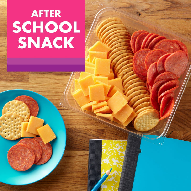 HORMEL GATHERINGS, Pepperoni with Cheese and Crackers, Deli Snack, Refrigerated, 14 oz Plastic Tray — photo 5